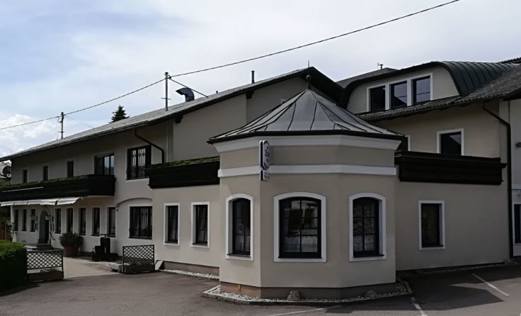 Das Wirtshaus bietet ein herzhaftes Menü für Fleischtiger und Vegetarier.