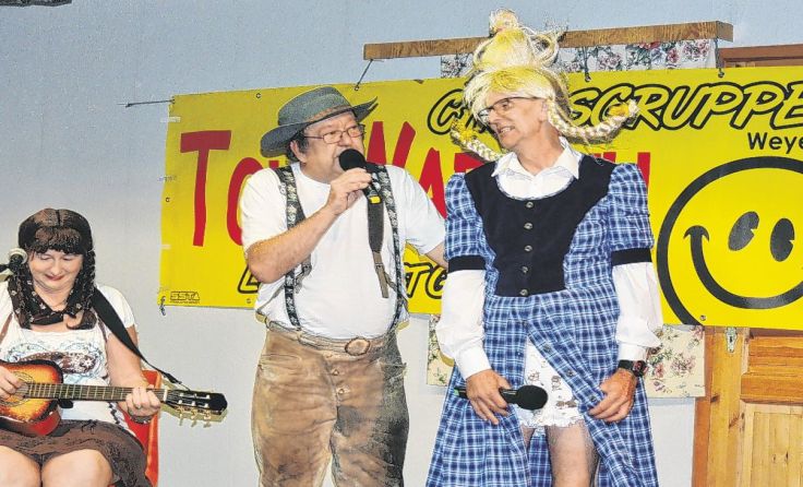 Die Weyrer Chaostruppe Tohuwabohu schöpft Lachsalven für den guten Zweck.
