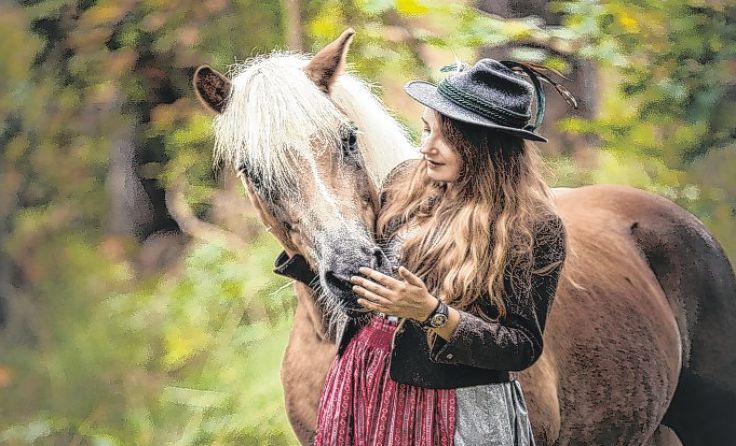 Der Reitverein Dreiländereck lädt zum Festumzug zu Pferd. Foto: Julia Sonnleitner