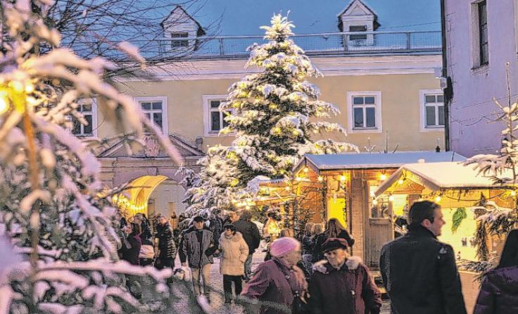 Viel Flair verspricht jedes Jahr das große Angebot rund ums Platzl. Foto: M. Mayrhofer