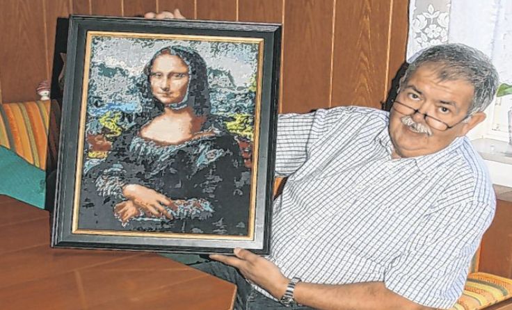 Klaus Pfisterer mit „seiner" Mona Lisa Foto: Pfisterer