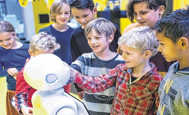 Roboter „Pepper“ im MAW Foto: C. Zachl