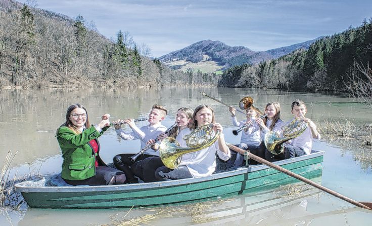 Die Großraminger Jungmusiker bereiten sich auf ersten Auftritt vor. Foto: Musikverein