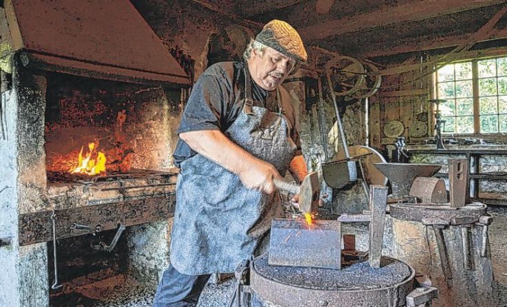 Wanderung und Schauschmieden beim „Brandstätter-Hammer“ Foto: KV Losenstein