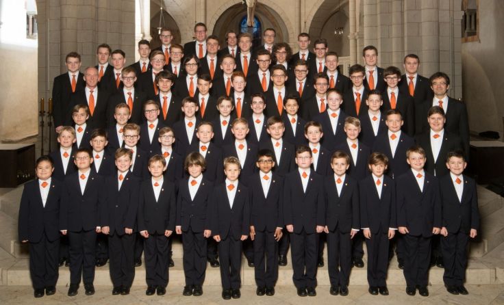 Knabenchor tritt in der Pfarrkirche Reichraming auf. Foto: Limburger Domsingknaben