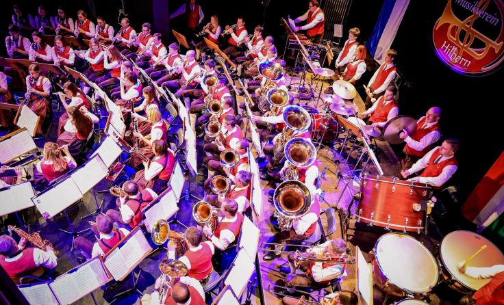 Trachtenkapelle spielt in Bad Hall auf. Foto: Saxenhuber