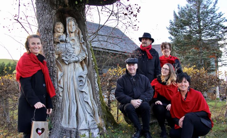 Die Singgemeinschaft Maria Neustift veranstaltet Abend zu Ehren von Maria. Foto: Pia Haas