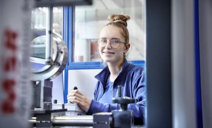 Junge Fachkräfte haben bei SKF in Steyr beste Berufschancen. Foto: SKF