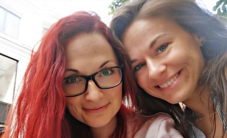 Carina Müller (links) und Sylvia Plosz sind „Anfoch Wir“. Foto: privat