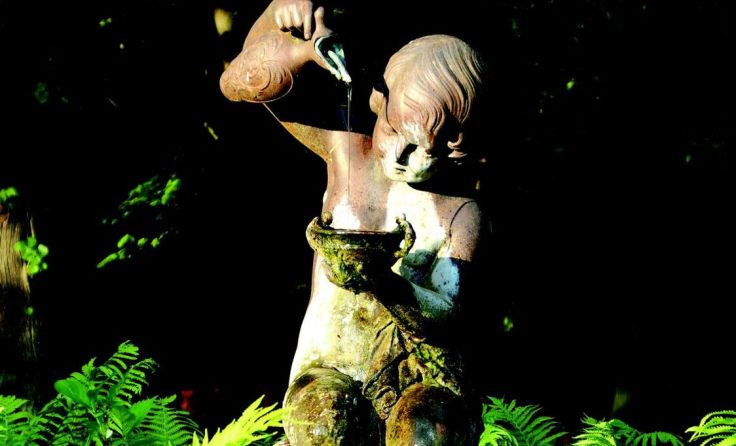 Brunnenweibchen in Bad Halls Kurpark Foto: Fetz-Lugmayr