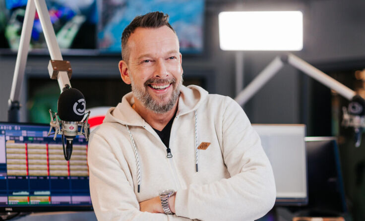 Robert Kratky spricht zum Thema „Vernichtete Vielfalt“. (Foto: Philipp Lipiarski)