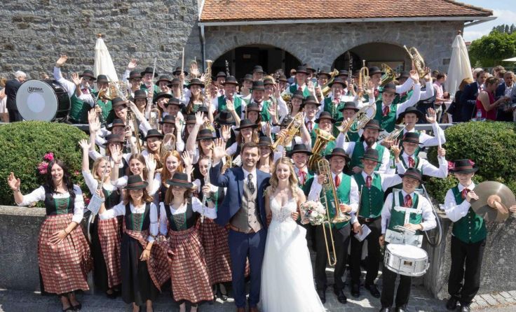 Julia Muhr und Daniel Pairleitner haben sich getraut. (Foto: Martin Voglmayr)