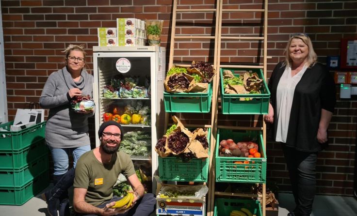 Das Team von Foodsharing Steyr beim "Fairteiler" im Museum Arbeitswelt (Foto: privat)