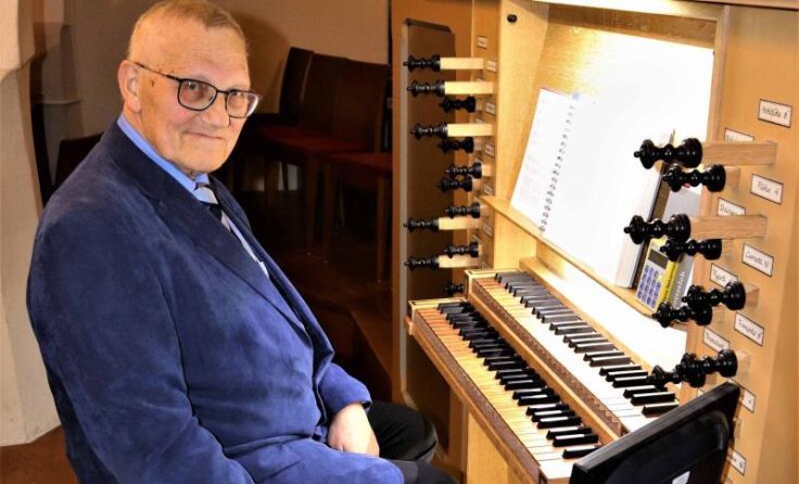 Alois Schönangerer ist seit 60 Jahren Organist in der Pfarre Behamberg (Foto: Franz Putz)
