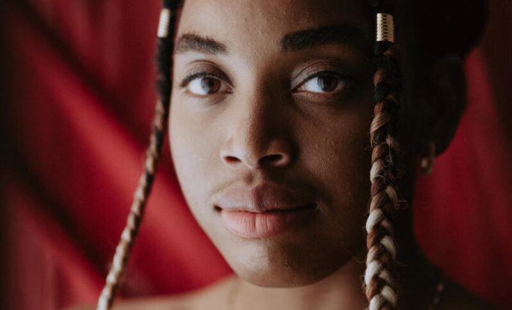 Bei der Festival-Premiere dabei: Wortkünstlerin Precious Chiebonam Nnebedum (Foto: Elena Börner)