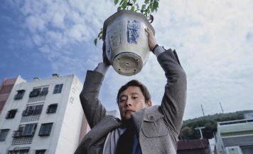 Satire-Film im Steyrer Citykino beleuchtet moderne Arbeitswelt