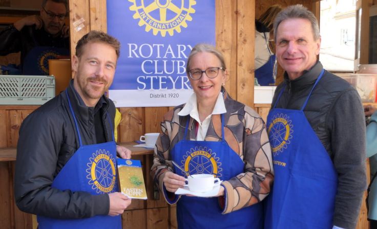 Von links: Lukas Altenburger, Eva Pötzl und Peter Weigl vom Rotary Club Steyr (Foto: Pötzl)