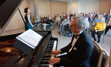 Kunst auf Rädern in Steyrer Altenheimen