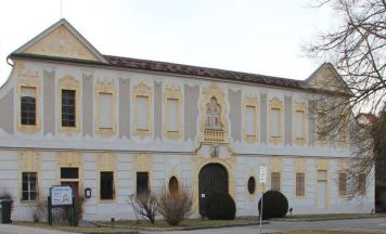 Frühjahrsflohmarkt der Lions im Steyrer Quenghof