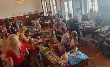 Kinderartikel-Flohmarkt für Selbstverkäufer in Steyrer Casinosälen