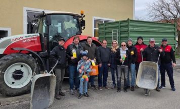 40 Tonnen Sand für Kinder in Steyr-Land ausgeliefert