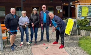 Münichholzer Senioren bieten zweiwöchig Minigolf