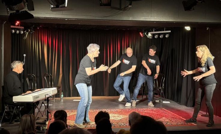 Spieler begeistern das Publikum mit Szenen aus dem Stegreif. (Foto: Franz Grammer)