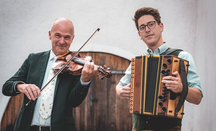 Johannes Sulzer (Violine) mit Gabriel Fahrngruber (Steirische) (Foto: Landesmusikschule Weyer)