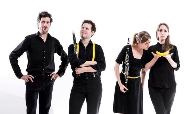 Das Quartett Klakradl tritt im Alten Theater in Steyr auf. (Foto: Stefan Grauf-Sixt)