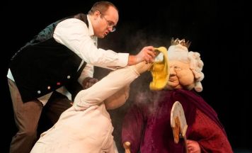 Theater Tröbinger spielt „Rumpelstilzchen“ in Steyr