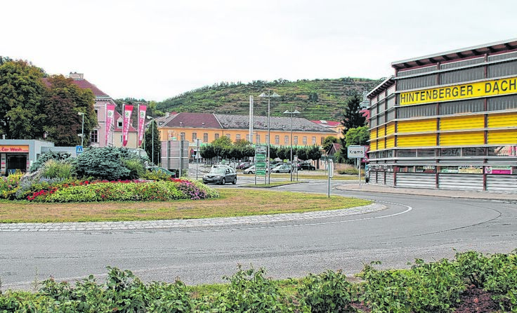 Verkehrsknotenpunkt Zellerplatz: Experten suchen jetzt nach neuen Lösungen. Foto: Brandt