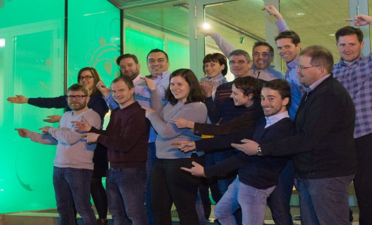Die „losgelös(s)t“-Winzer präsentieren den Jahrgang 2016. Foto: Hannes Kitzler