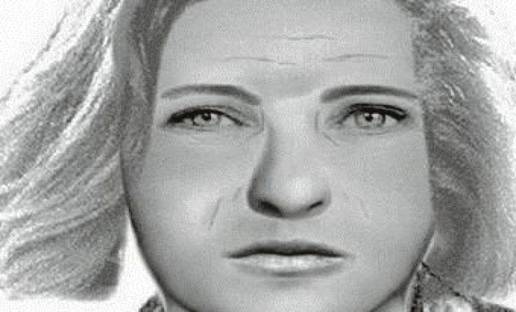Wer kennt diese Frau? Die Polizei Krems bittet um Hinweise. Foto: LPD NÖ