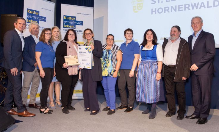 Das Team aus St. Leonhard erhielt von Landeshauptfrau Johanna Mikl-Leitner einen Sonderpreis.