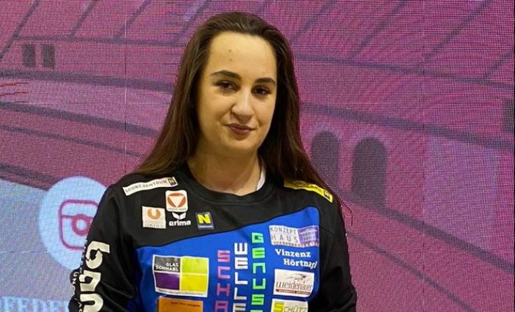 Gewichtheberin Sarah Fischer Foto: Fischer