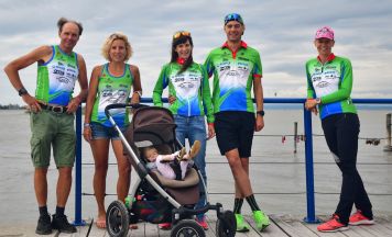 Triathlon in Podersdorf: Langenloiser Team holte Goldmedaille