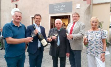 Feierliche Eröffnung bei der Domäne Wachau