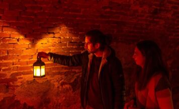 Dunkle Geheimnisse: Escape Room auf der Schallaburg begeistert kleine und große Rätselfans