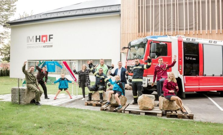 Sechs Vereine richten gemeinsam den Katsdorfer Hofball aus. (Foto: Melanie Peterseil)