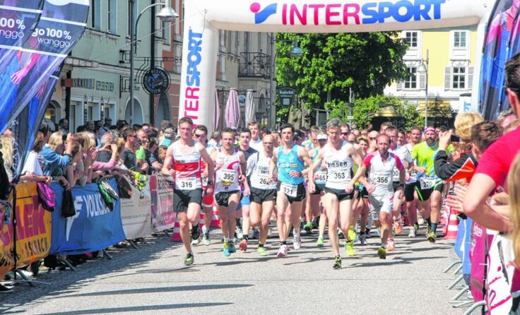 Beim Eferdinger Osterlauf geben alljährlich Groß und Klein ihr Bestes. Foto: Heindl 