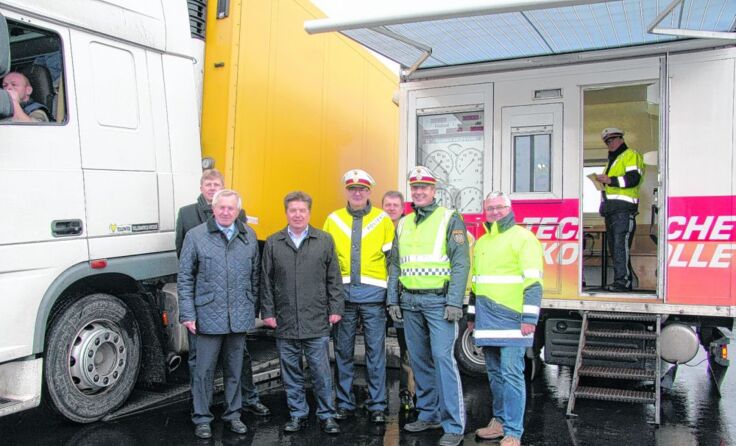 Bei der Eröffnung des neuen Schwerverkehrkontrollplatzes Eferding. Foto: Heindl