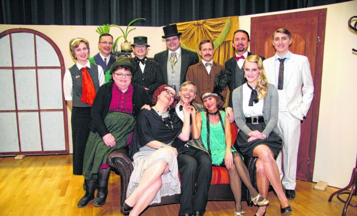Entspannte Gesichter nach einer wirklich gelungenen Premiere. Foto: Heindl