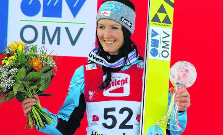 Große Freude über Rang drei bei Jacqueline Seifriedsberger. Foto: Heindl