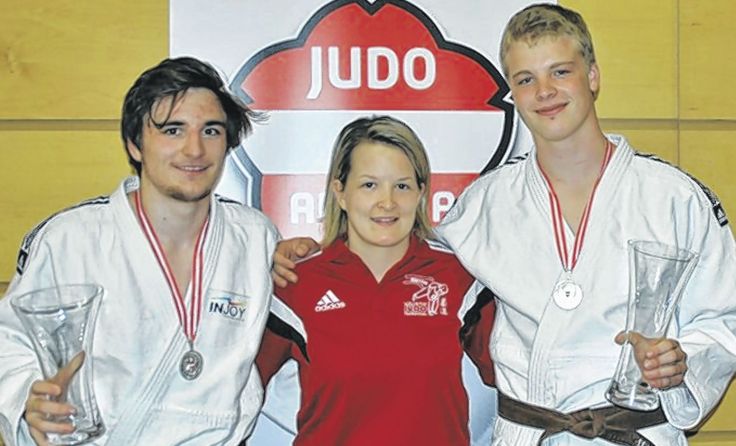 Daniel Hoffmann (l.) und Mathias Willnauer mit Trainerin Lisa Wöss
