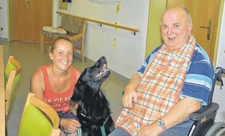 Die Bewohner haben Edi bereits fest in ihr Herz geschlossen. 