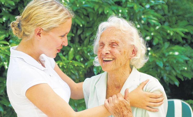 Ziel ist die Lebensqualität von Betroffenen und Angehörigen zu erhöhen. Foto: Caritas
