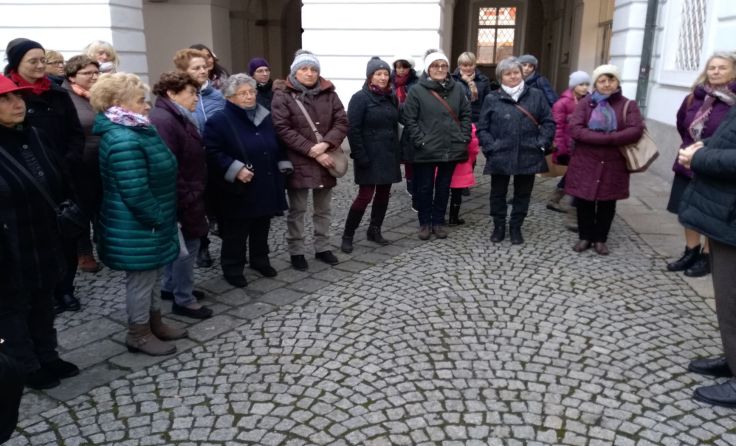 Die Trachtengruppe im Bischofshof. Foto: Schaunberger Trachtengruppe
