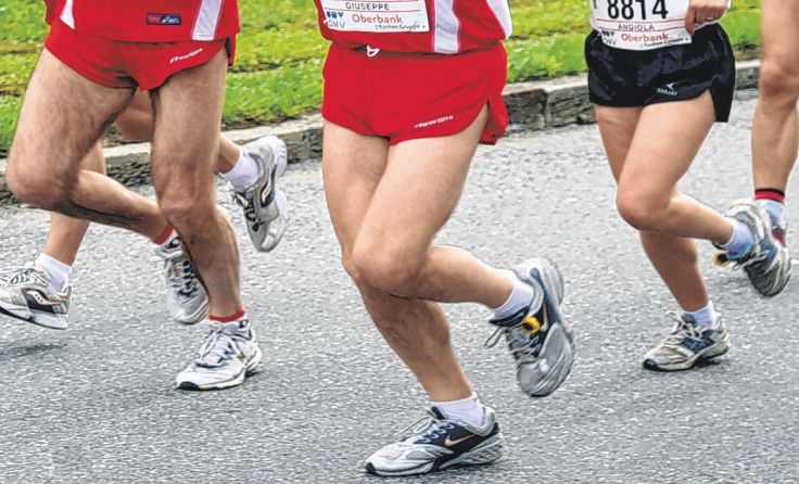 Beim 12-Stunden-Benefizlauf wird jeder Kilometer in Spendeneuros umgewandelt. Foto: Wodicka
