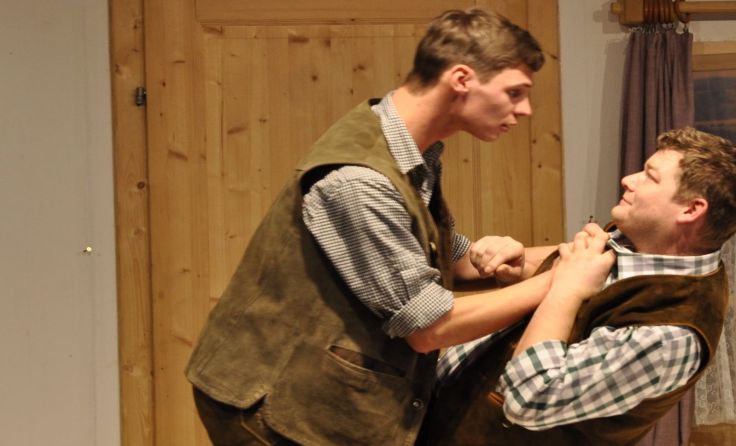 Die Proben laufen bereits auf Hochtouren. Foto: Theatergruppe Haibach