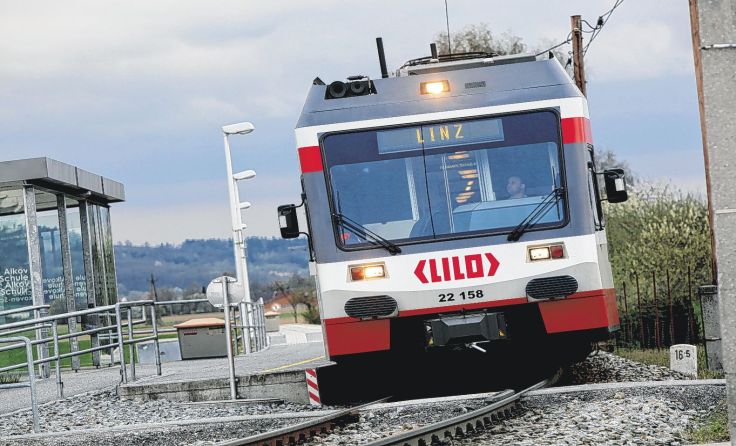 Für Alkoven spricht etwa die öffentliche Verkehrsanbindung an Linz. Foto: Weihbold